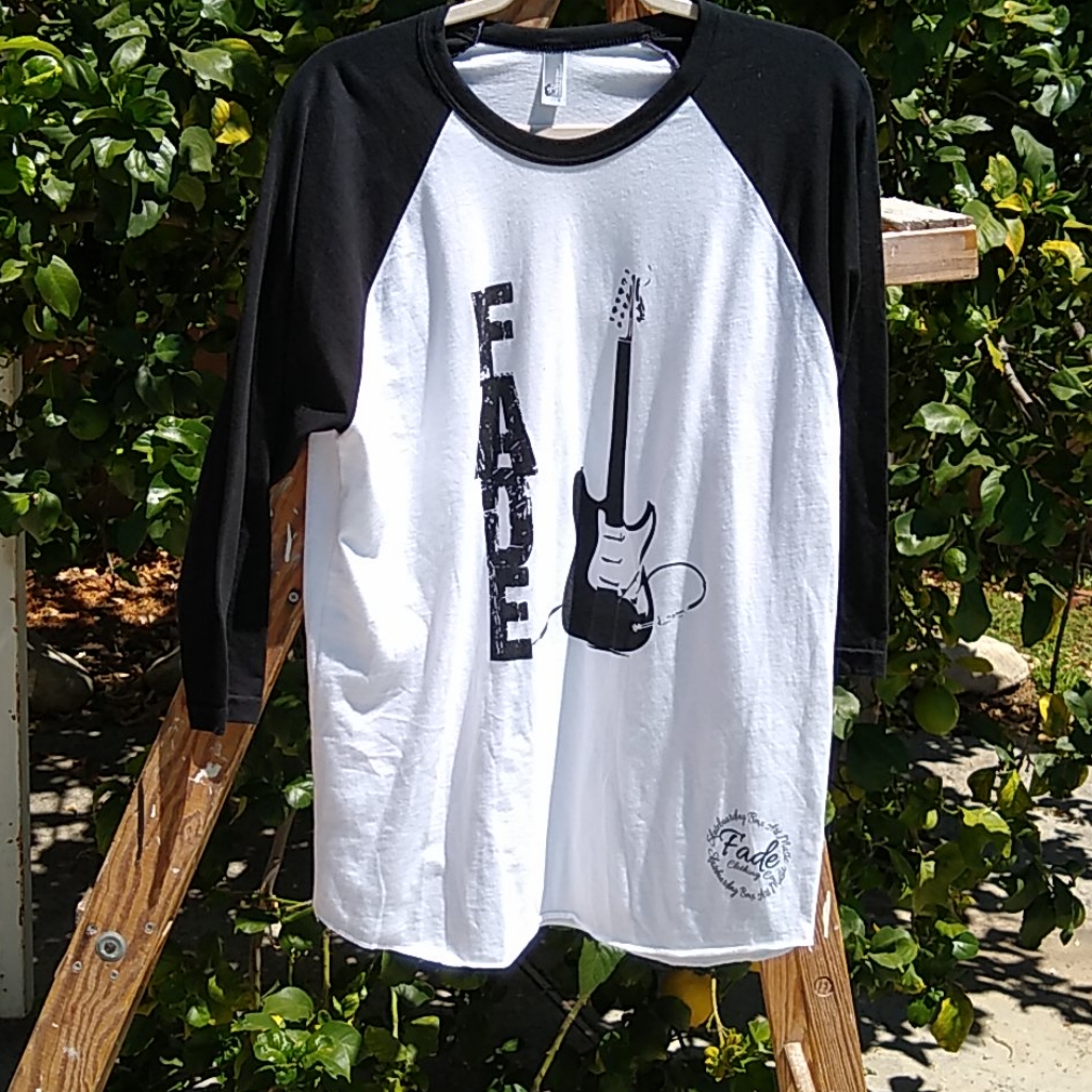 American Apparel Fade T-Shirt Raglansleeves Guitar